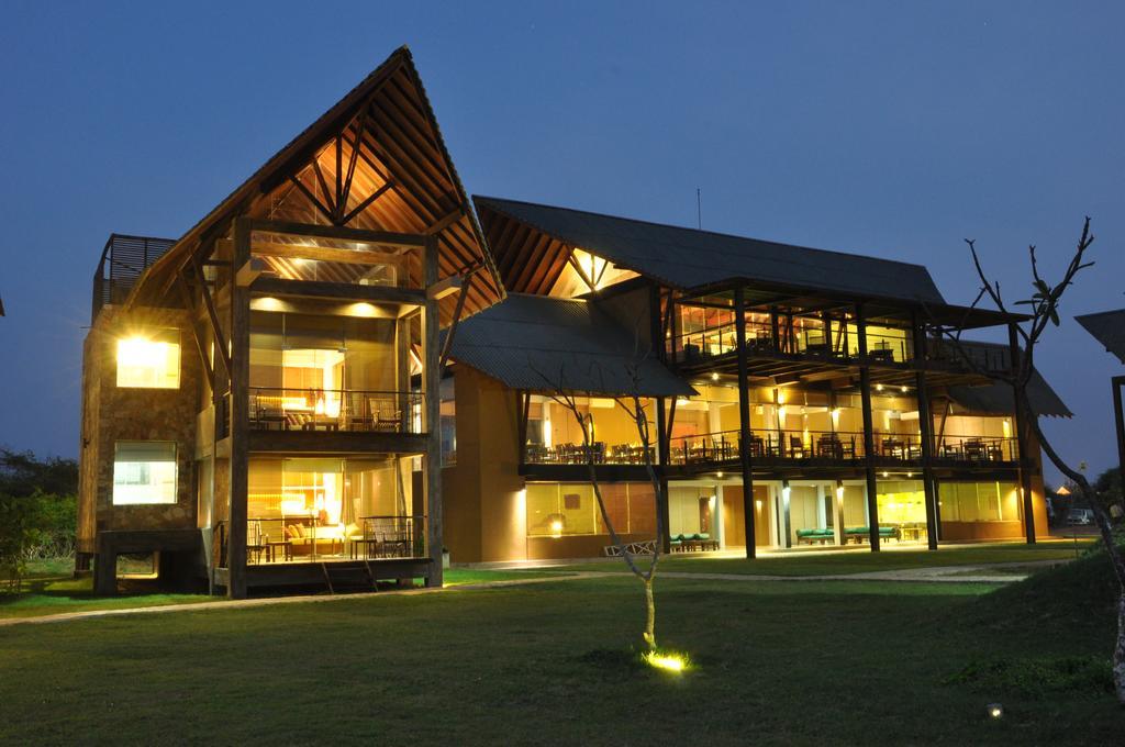 Laya Safari Resorts & Spa Яла Екстер'єр фото